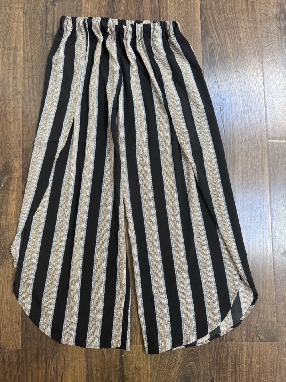 Grade & Gather Striped Wide-Leg Pants - Black & Gold